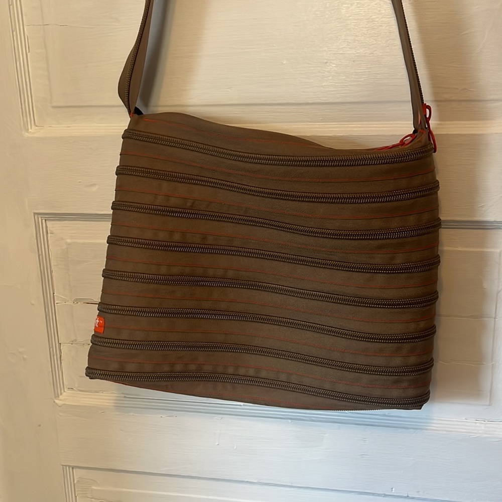 zip it bag - Picture 3 of 9